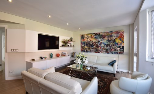 Apartment in Cascais e Estoril, Lisbon, Portugal 1