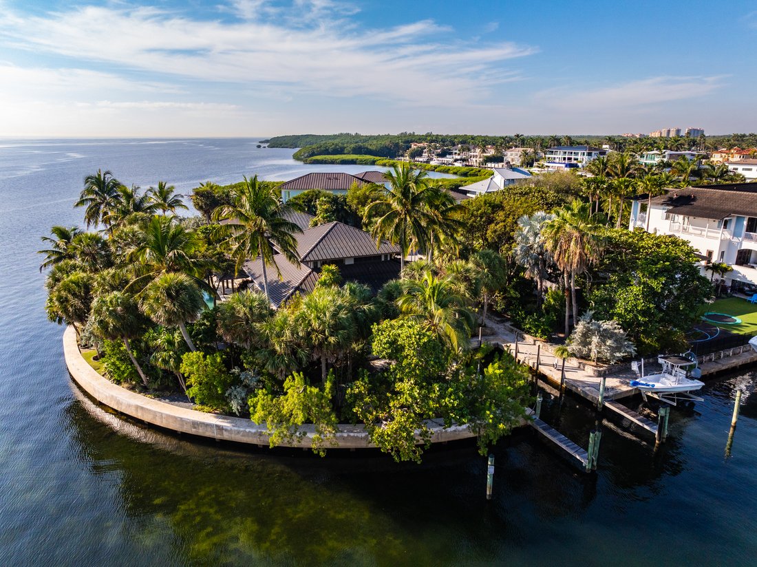 Estate in Coral Gables, Florida, United States 3 - 16981791