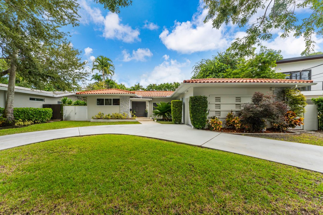 House in Miami, Florida, United States 1 - 16981901