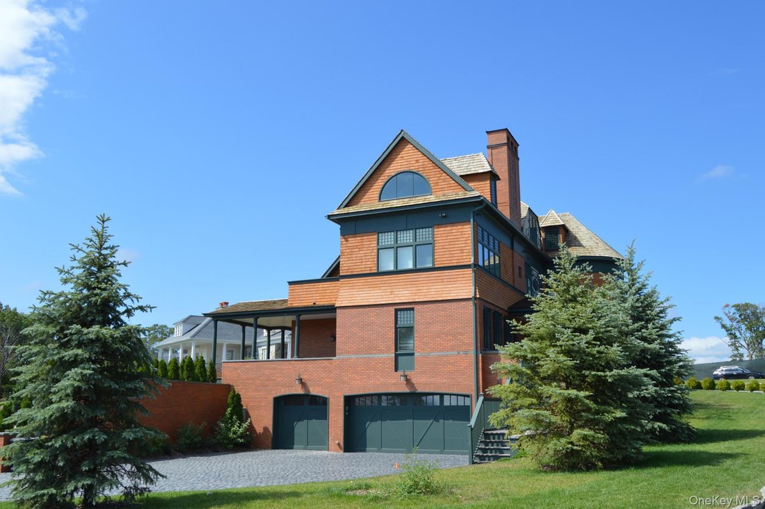 House in New York, New York, United States 1 - 16979893
