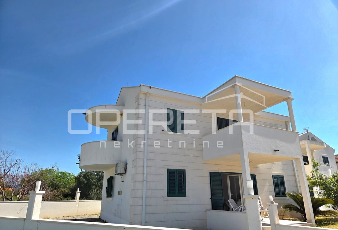 House in Sucuraj, Split-Dalmatia County, Croatia 2 - 16984036