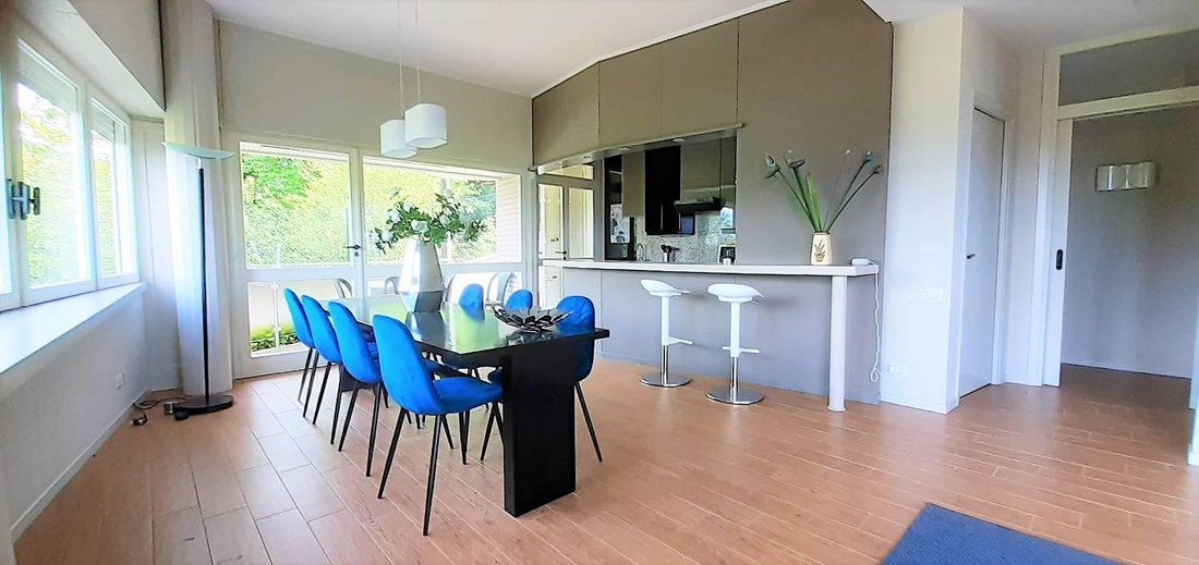 Villa in Arona, Piedmont, Italy 4 - 16900424