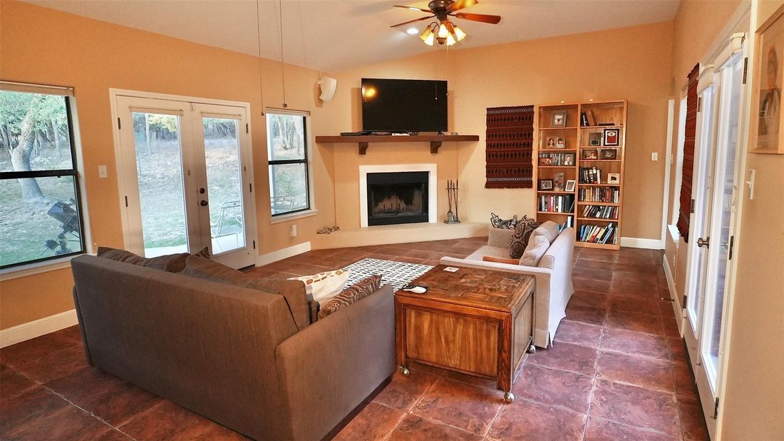 House in Wimberley, Texas, United States 4 - 16982676