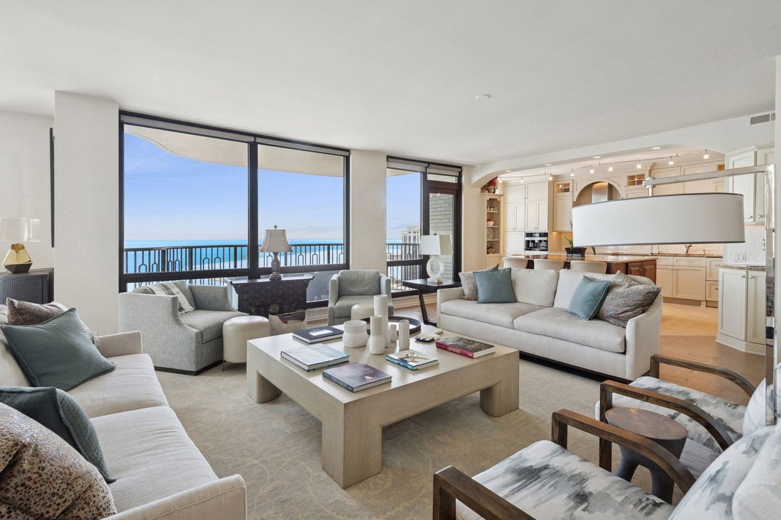 Condo in Chicago, Illinois, United States 5 - 16982881