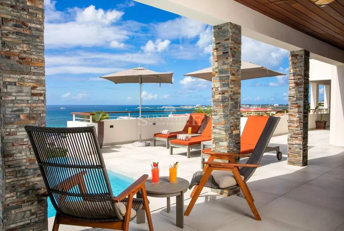 Villa in Simpson Bay, Sint Maarten 2 - 16981515