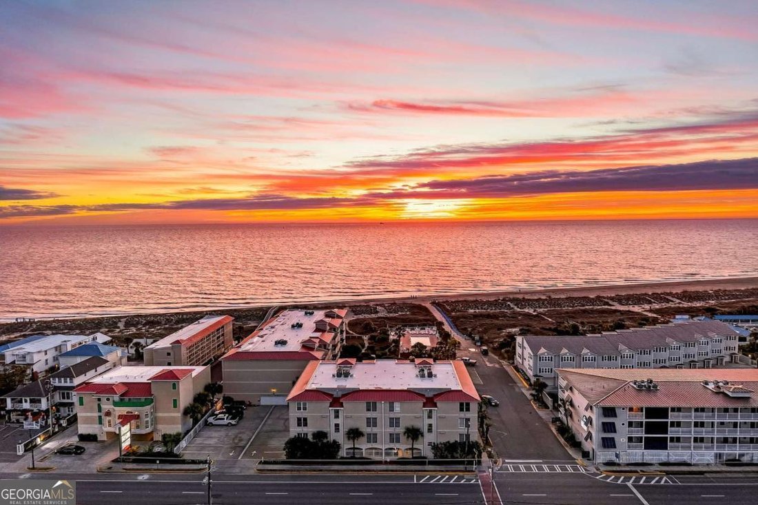 Condo in Tybee Island, Georgia, United States 2 - 16984151