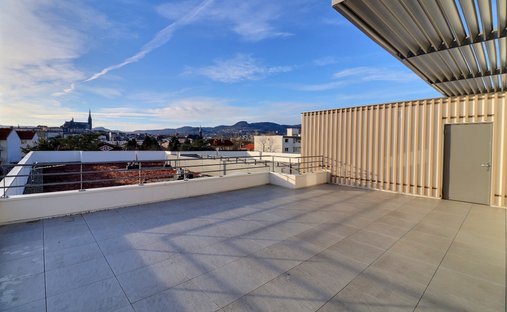 Apartment in La Fontaine du Bac, Clermont-Ferrand, France 1