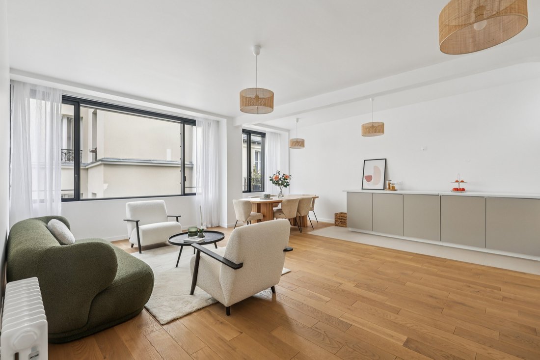 Apartment in Saint Gervais, Paris 4e Arrondissement, Paris 1 - 15404027