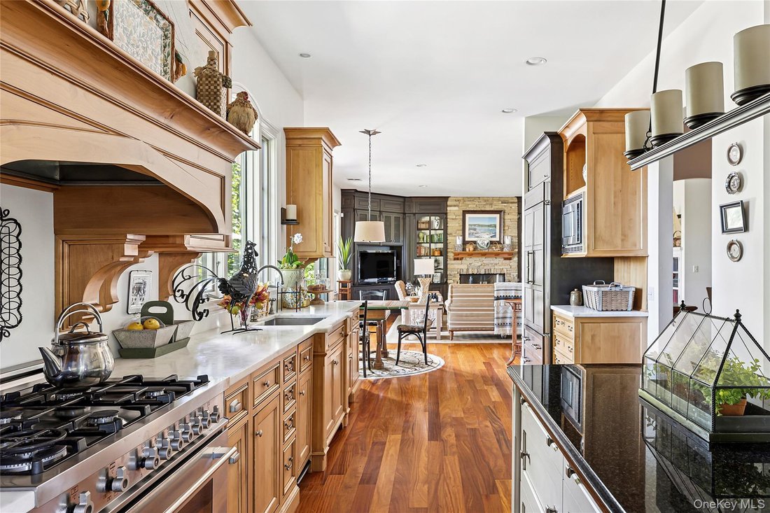 House in Miller Place, New York, United States 5 - 16980445