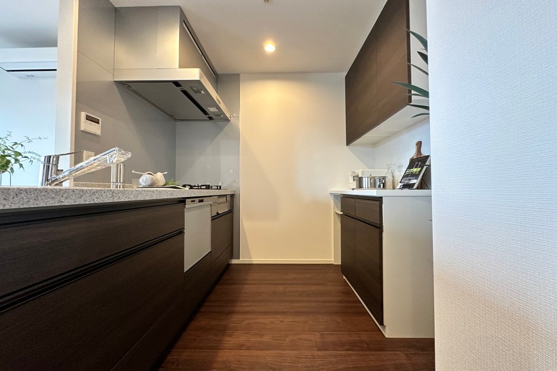 Condo in Toshima City, Tokyo, Japan 4 - 16985209