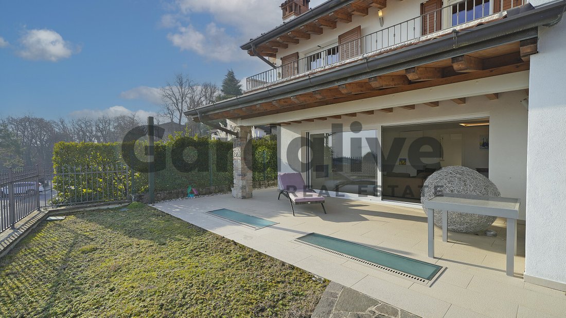 Villa in Soiano del Lago, Lombardy, Italy 3 - 16984388
