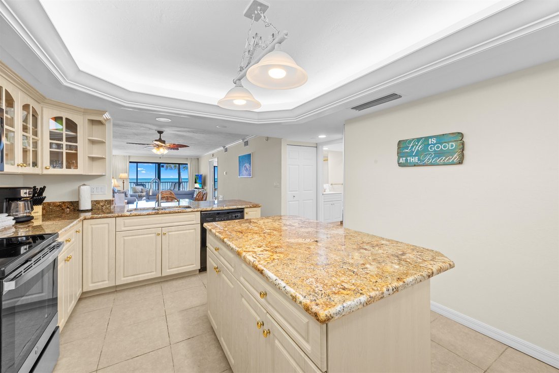 Condo in Sanibel, Florida, United States 5 - 16977520