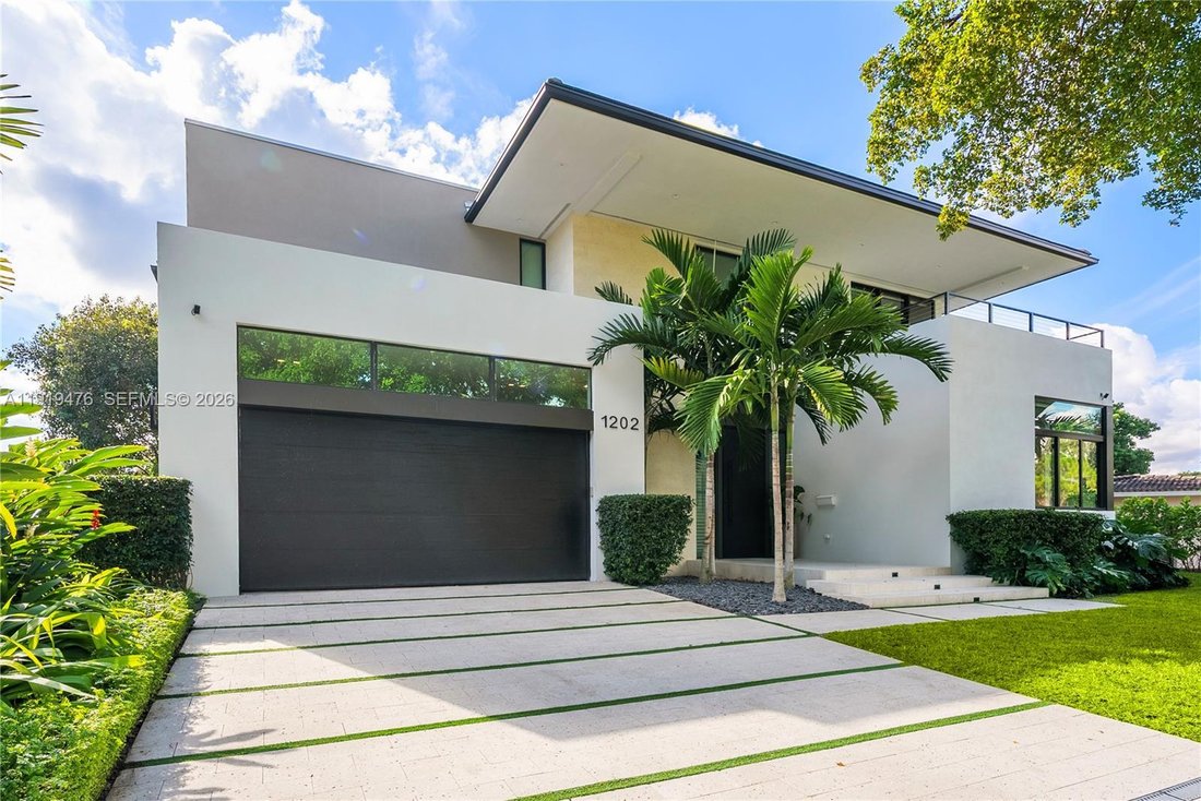 House in Miami, Florida, United States 2 - 16700965