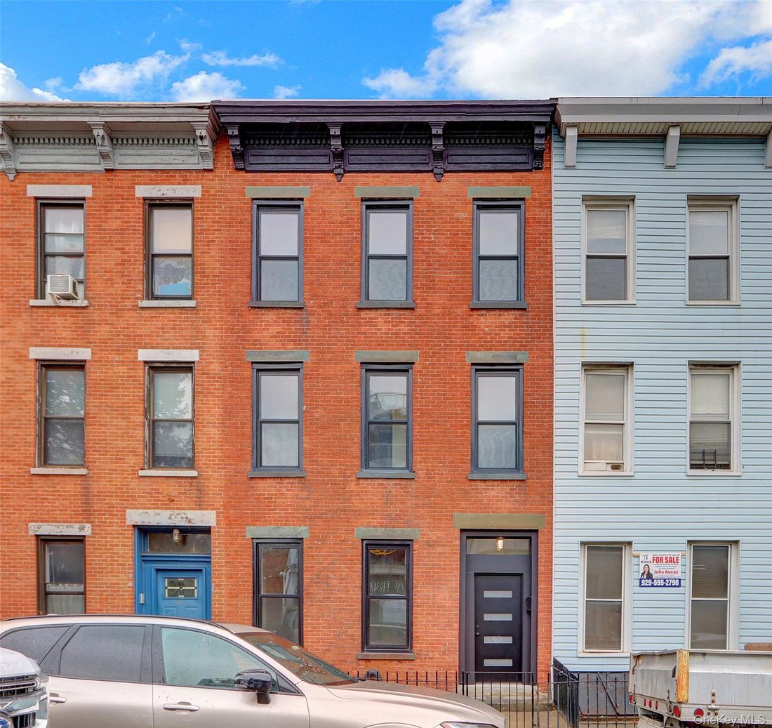 House in New York, New York, United States 1 - 16978300