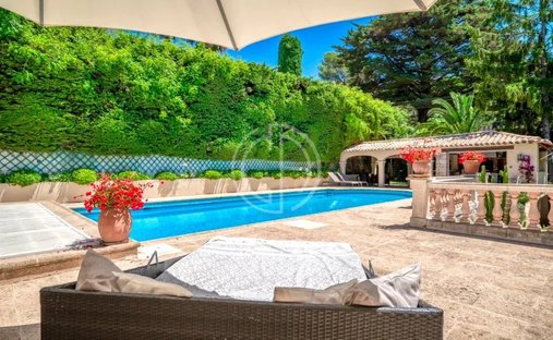 Villa in Cannes, Provence-Alpes-Côte d'Azur, France 1