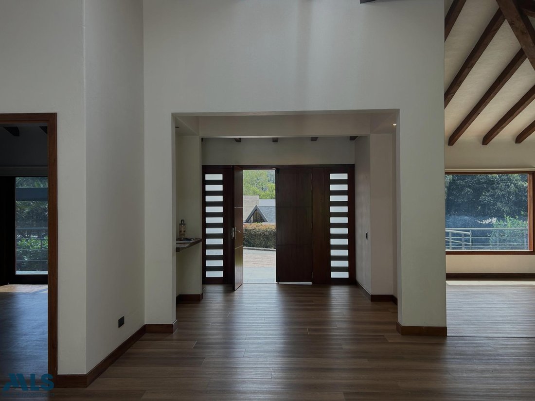 House in La Fe, Antioquia, Colombia 3 - 16981263