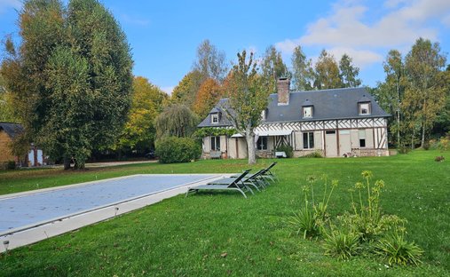 Maison à Saint-Aubin-de-Scellon, Normandie, France 1