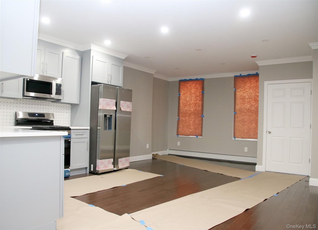 Apartment in New York, New York, United States 2 - 16980227