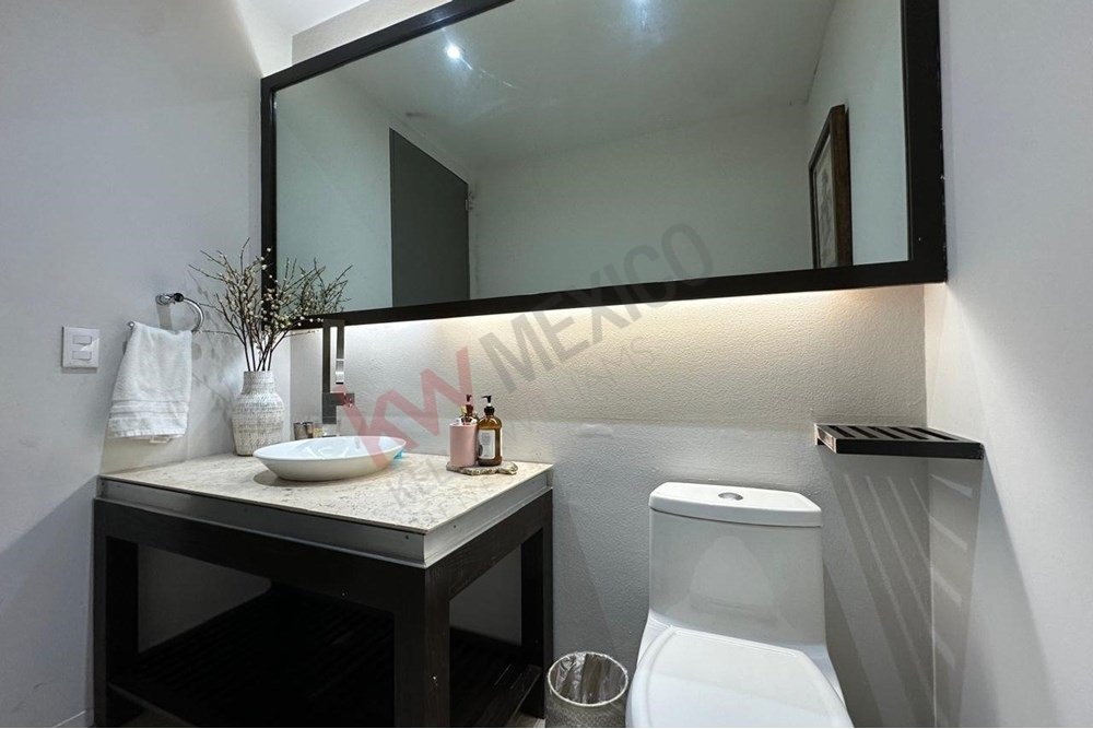 Apartment in San Cristóbal Texcalucan, State of Mexico, Mexico 5 - 16984281