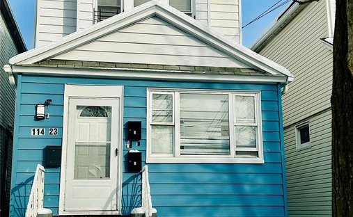 House in New York, New York, United States 1