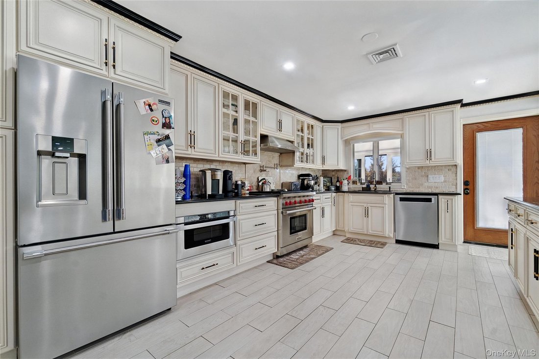 House in New York, New York, United States 5 - 16979069