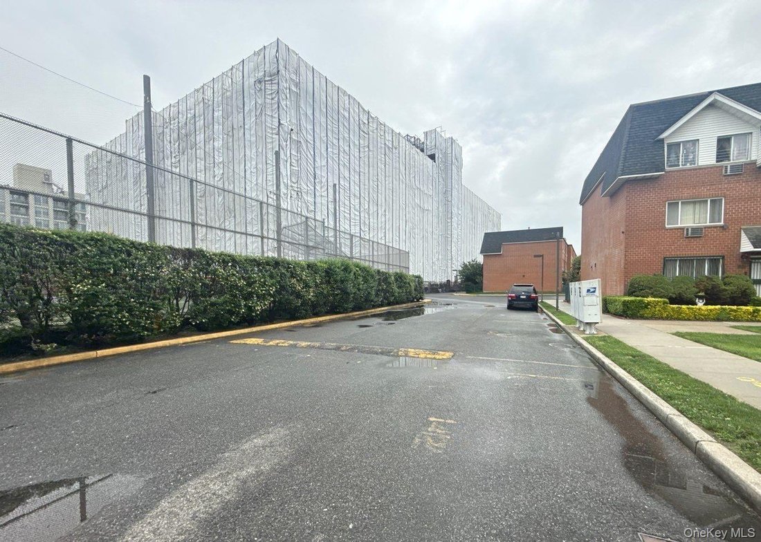 House in New York, New York, United States 5 - 16978042