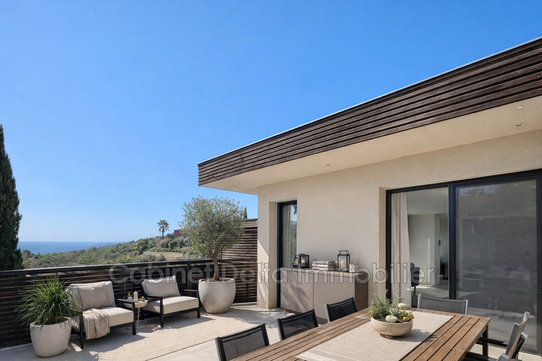 Villa in Bandol, Provence-Alpes-Côte d'Azur, France 1 - 12627432