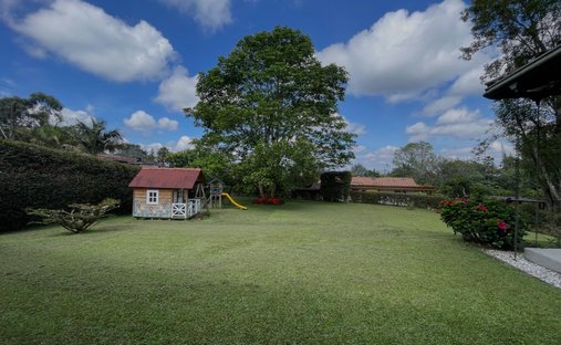 Finca en El Carmen, Carmen de Viboral, Colombia 1
