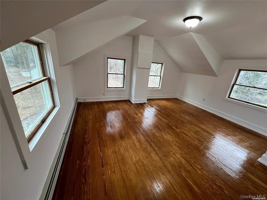 House in East Patchogue, New York, United States 4 - 16983818