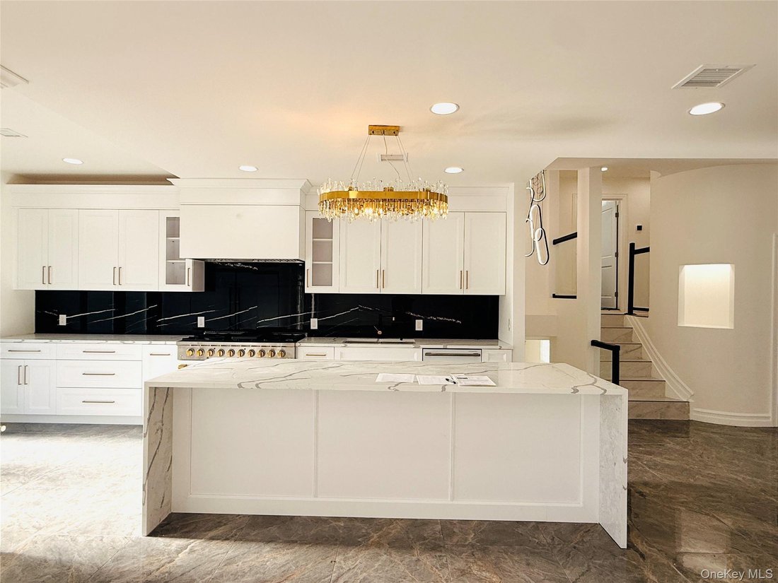 House in Jericho, New York, United States 4 - 16980010
