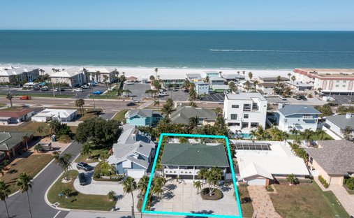 House in Belleair Beach, Florida, United States 1