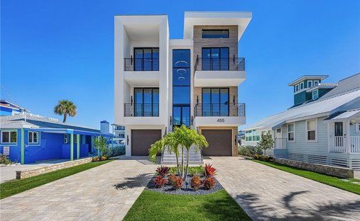 House in Fort Myers Beach, Florida, United States 1