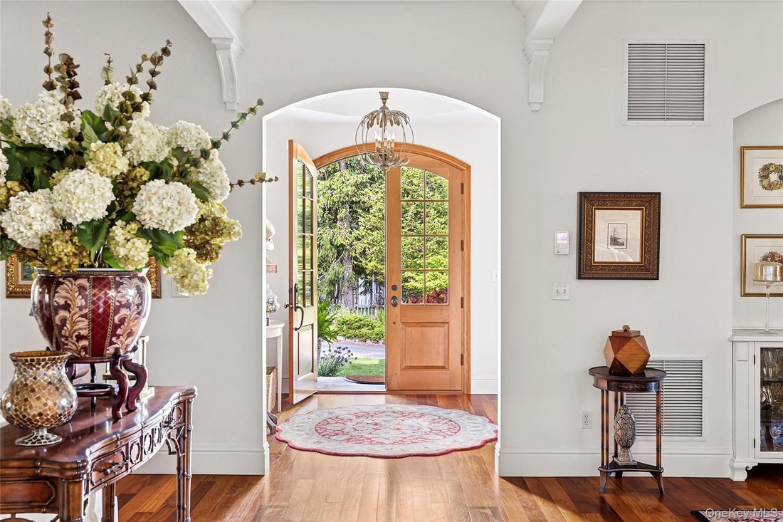 House in Miller Place, New York, United States 2 - 16980445