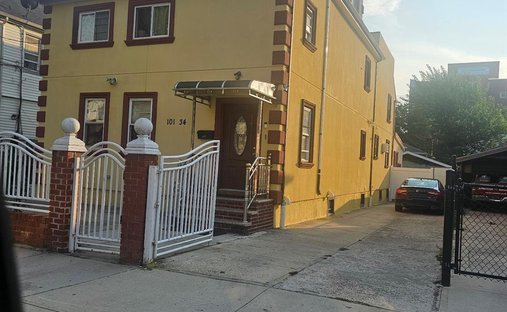 Haus in New York City, New York, Vereinigte Staaten 1