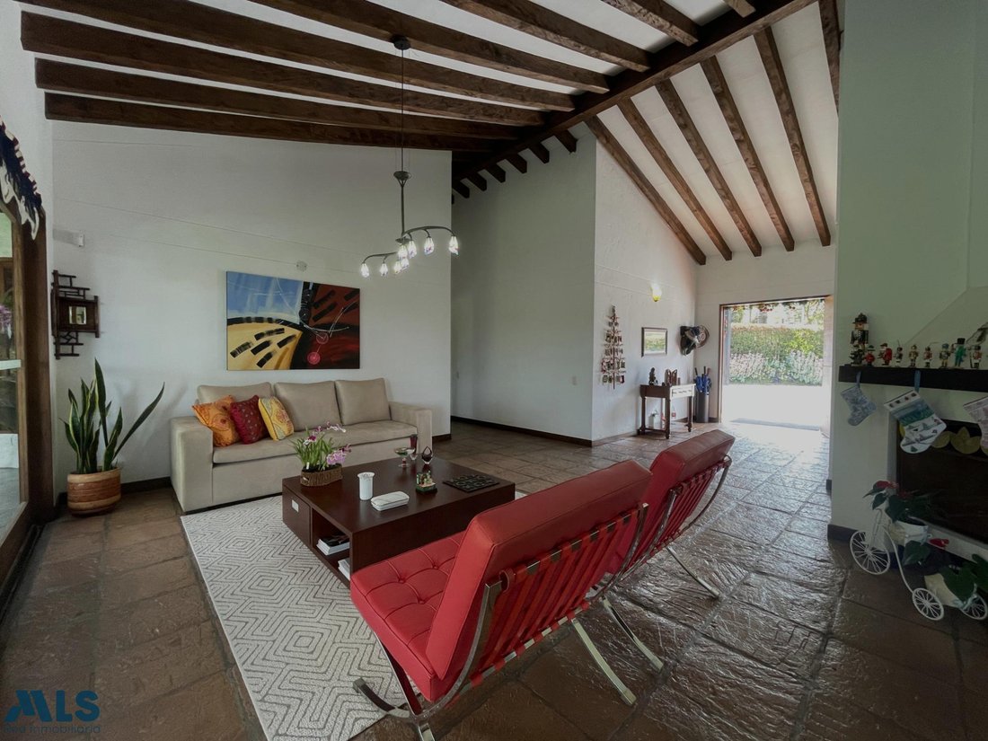 Finca in El Carmen, Carmen de Viboral, Colombia 5 - 16981266