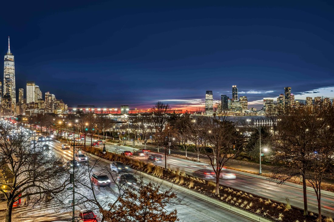 Co Op in New York, New York, United States 2 - 16985174