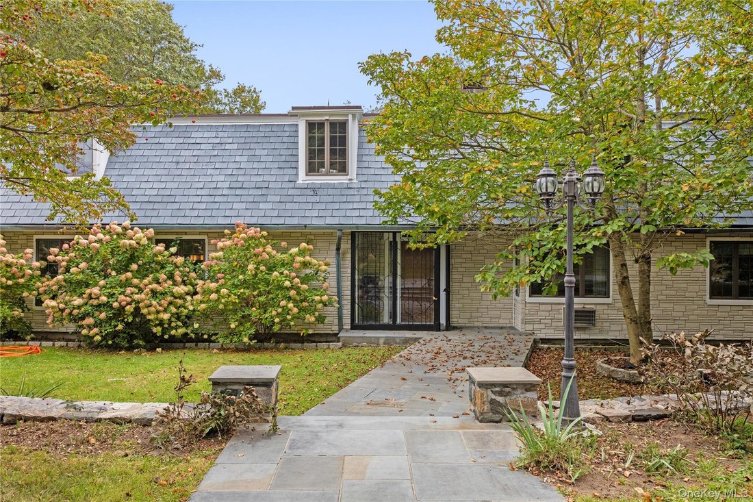 House in Carmel Hamlet, New York, United States 3 - 16979908