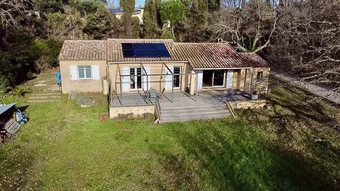 Villa in Bagnols-en-Forêt, Provence-Alpes-Côte d'Azur, France 1 - 16981532