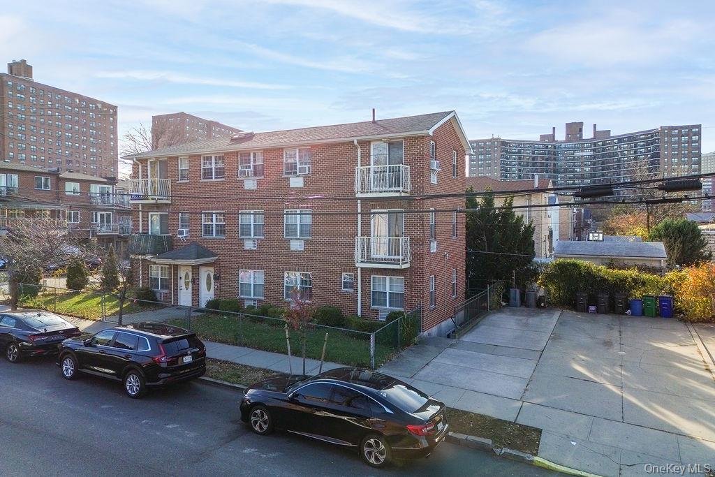House in New York, New York, United States 2 - 16979071