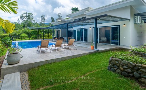 Condo in Bahía Ballena, Puntarenas Province, Costa Rica 1