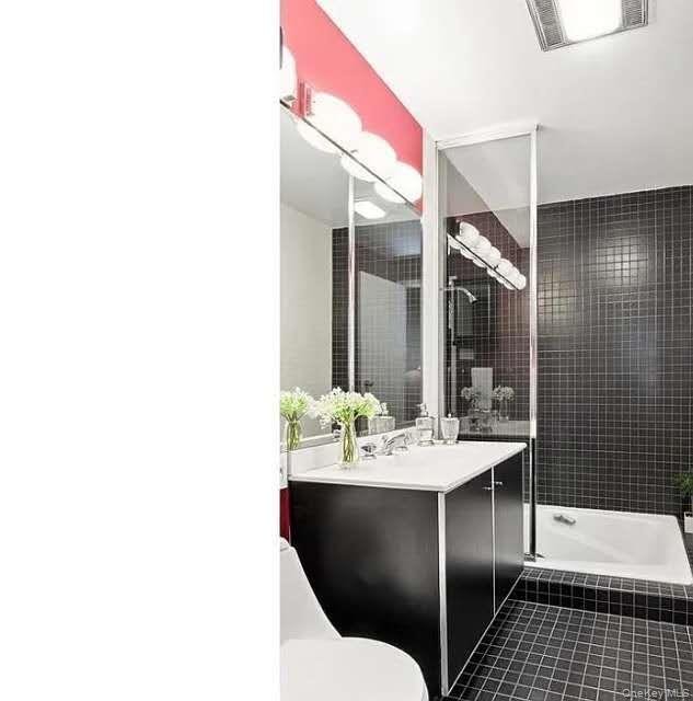 Condo in New York, New York, United States 3 - 16980777