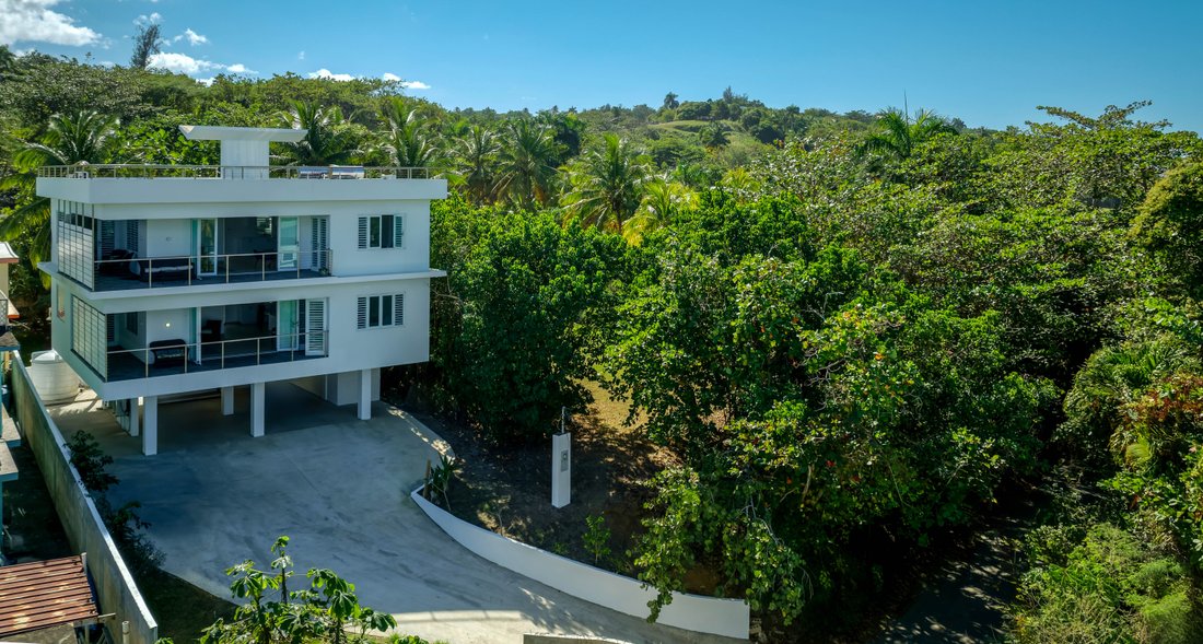 House in Aguada, Rincón, Puerto Rico 2 - 16981761