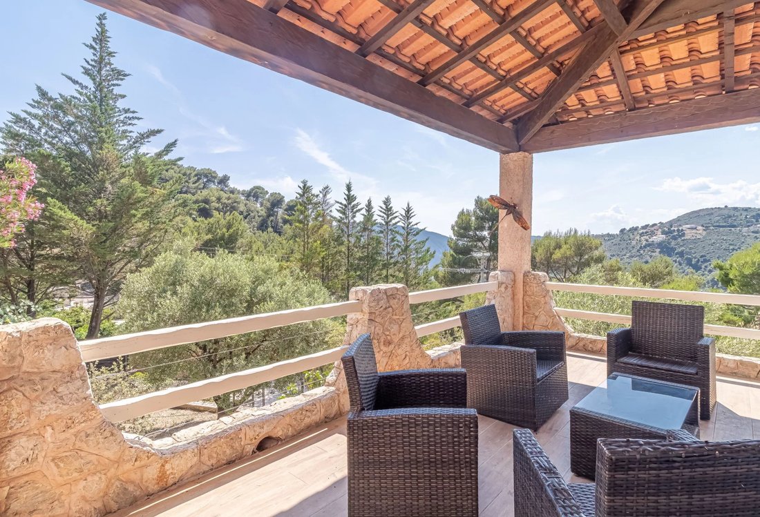 Villa in La Turbie, Provence-Alpes-Côte d'Azur, France 4 - 16985656