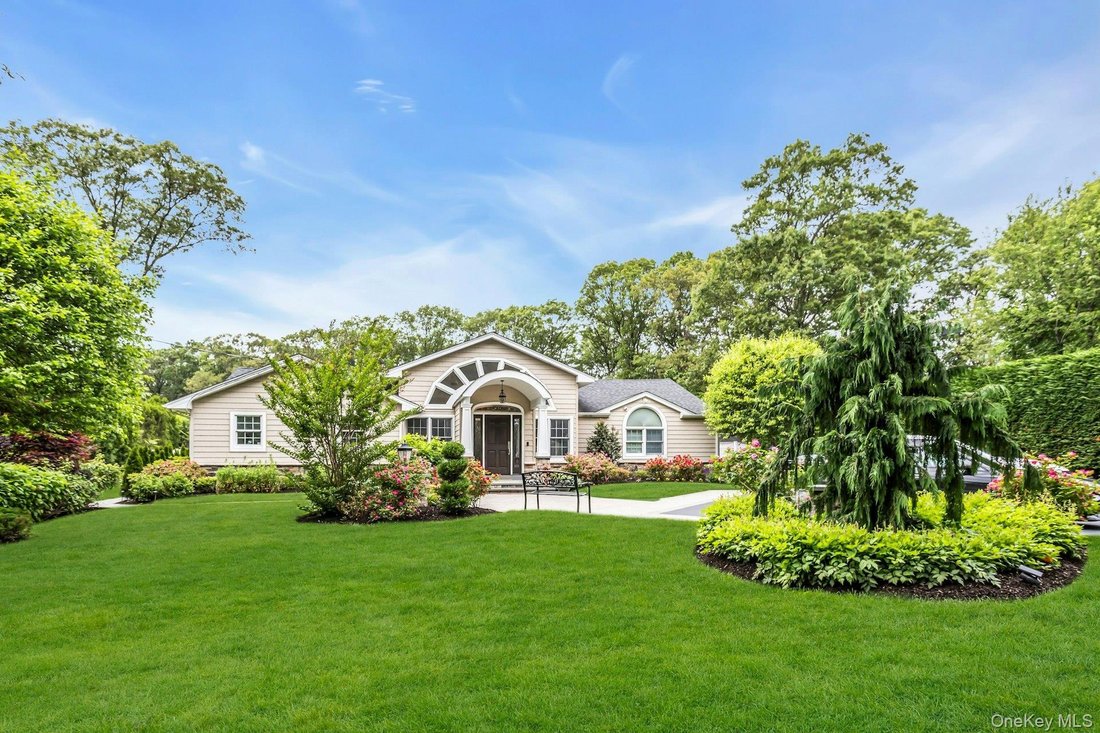 House in Huntington Station, New York, United States 3 - 16978921