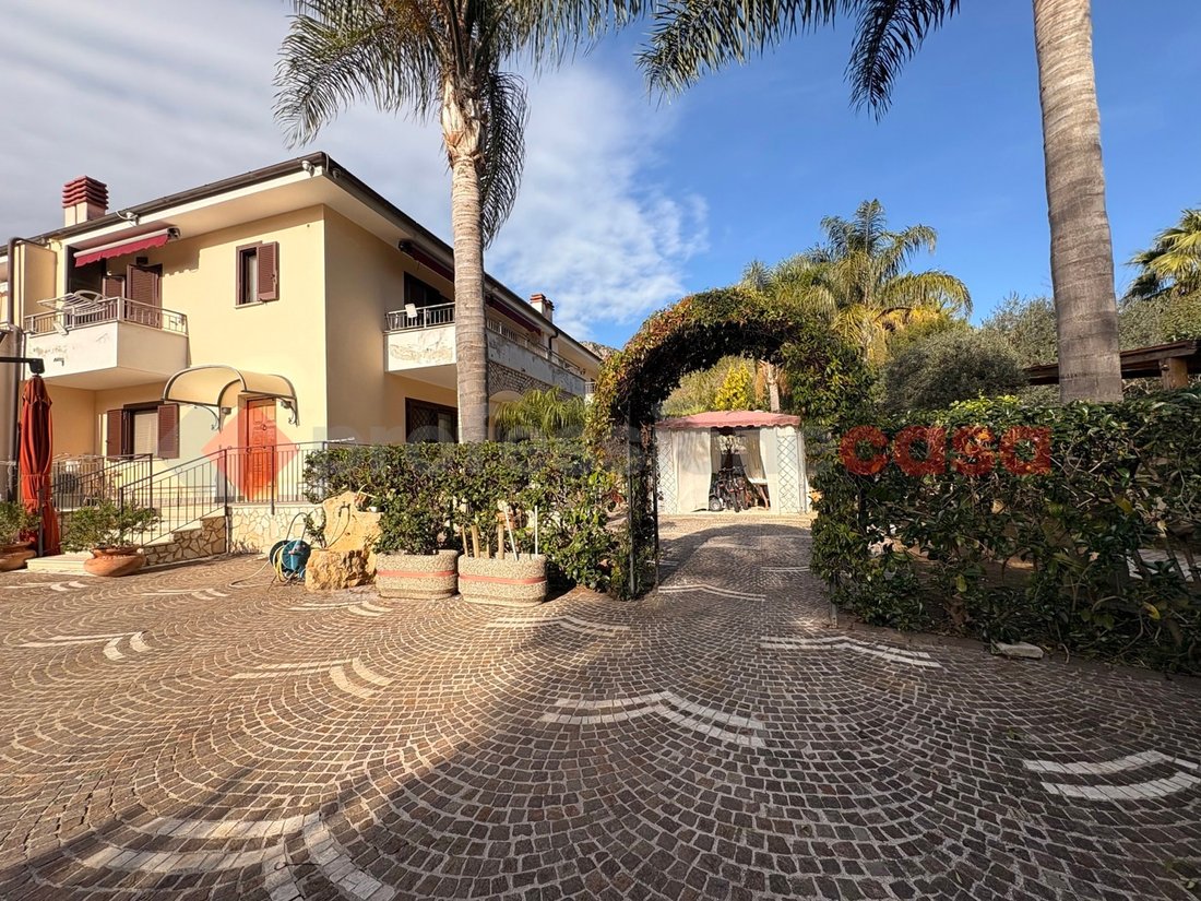 Country House in Sperlonga, Lazio, Italy 1 - 16982922