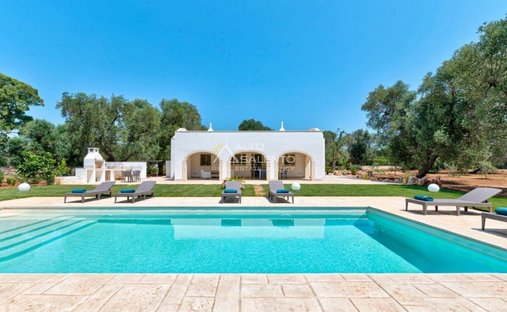 Villa in San Michele Salentino, Apulia, Italy 1
