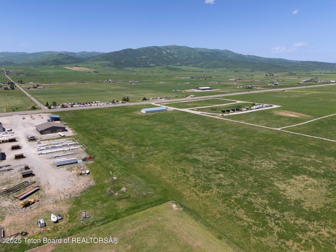 Land in Freedom, Wyoming, United States 3 - 16984289