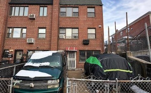 House in New York, New York, United States 1