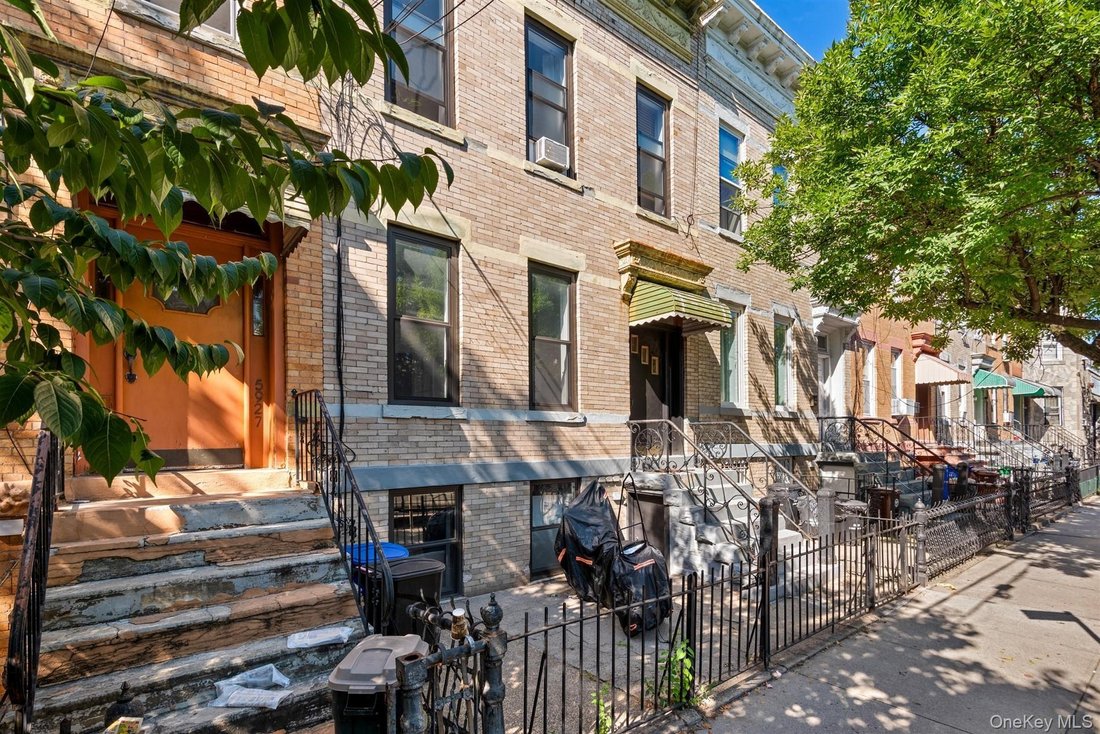 House in New York, New York, United States 1 - 16978930