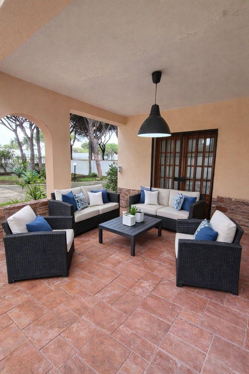 Villa in Chiclana de la Frontera, Andalusia, Spain 5 - 16985928